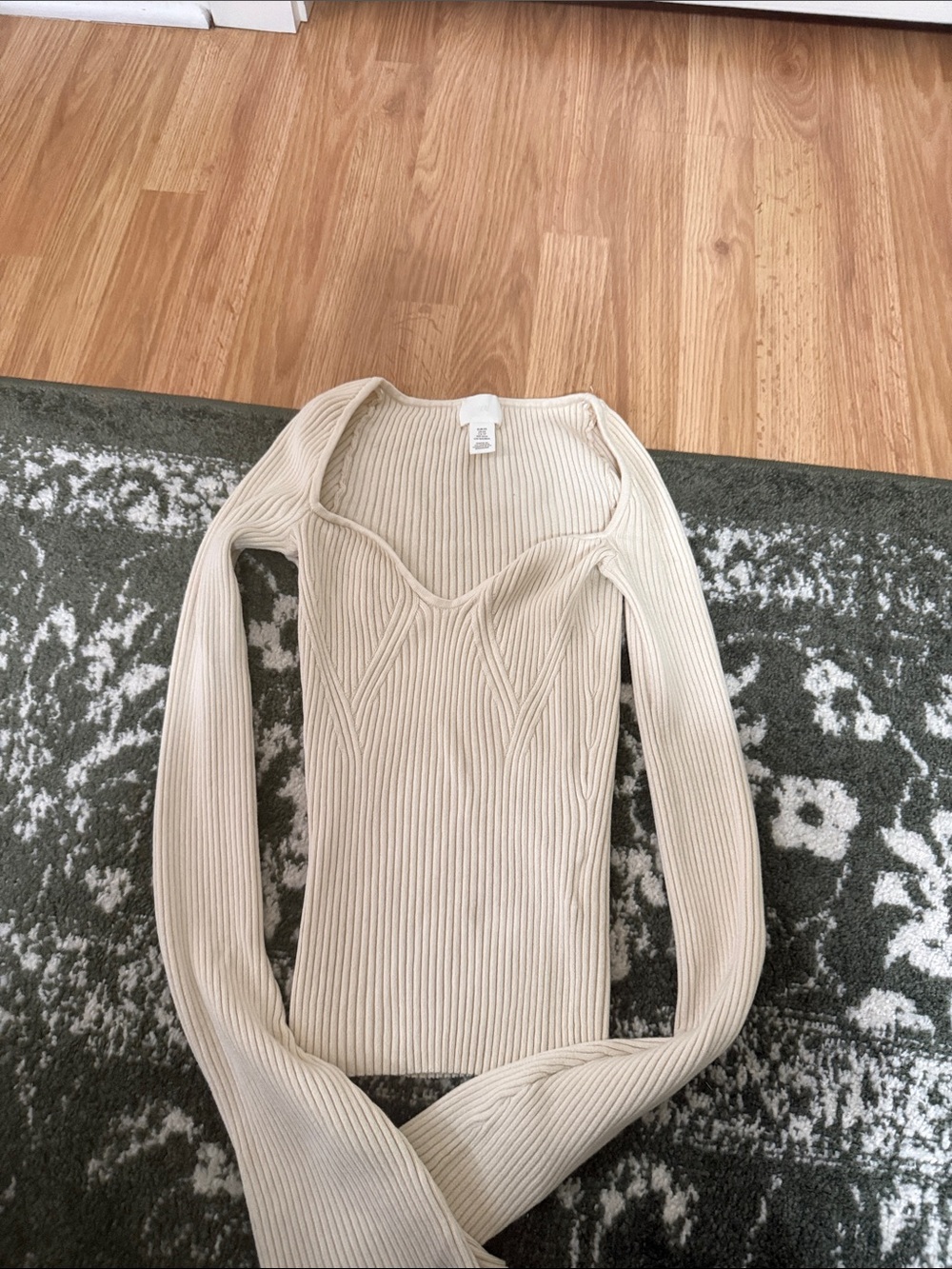 H&M Ribbed V-Neck Long Sleeve Top - Cream